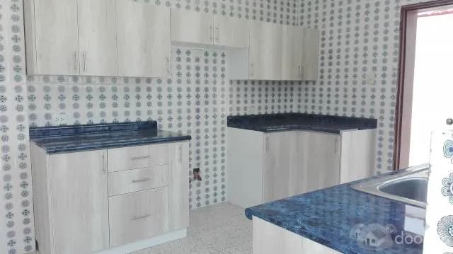 VENDO CASA 2 PLANTAS EN MIRAFLORES, URB. BENAVIDES — foto 7