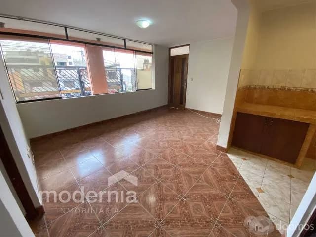 Se vende Minidepa 1er Piso - Las Praderas La Molina — foto 3