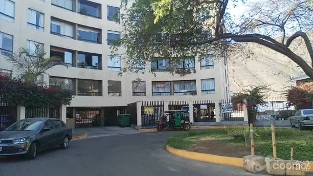 Alquiler de departamento en zona exclusiva de Surco - 600 Dolares — foto 1