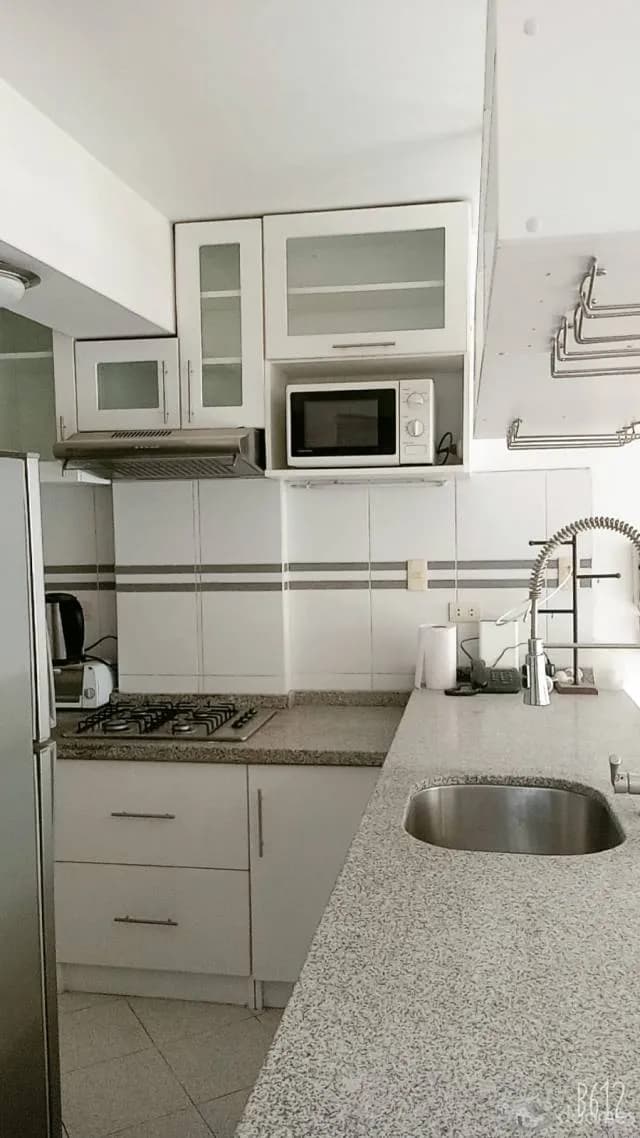 Alquiler de departamento en zona exclusiva de Surco - 600 Dolares — foto 4
