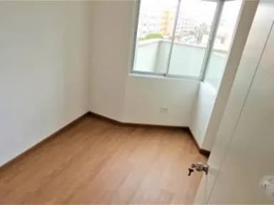 Miniatura 10