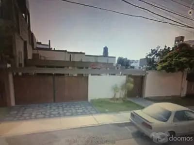 VENDO CASA EN MONTERRICO NORTE AREA=600.25 M2