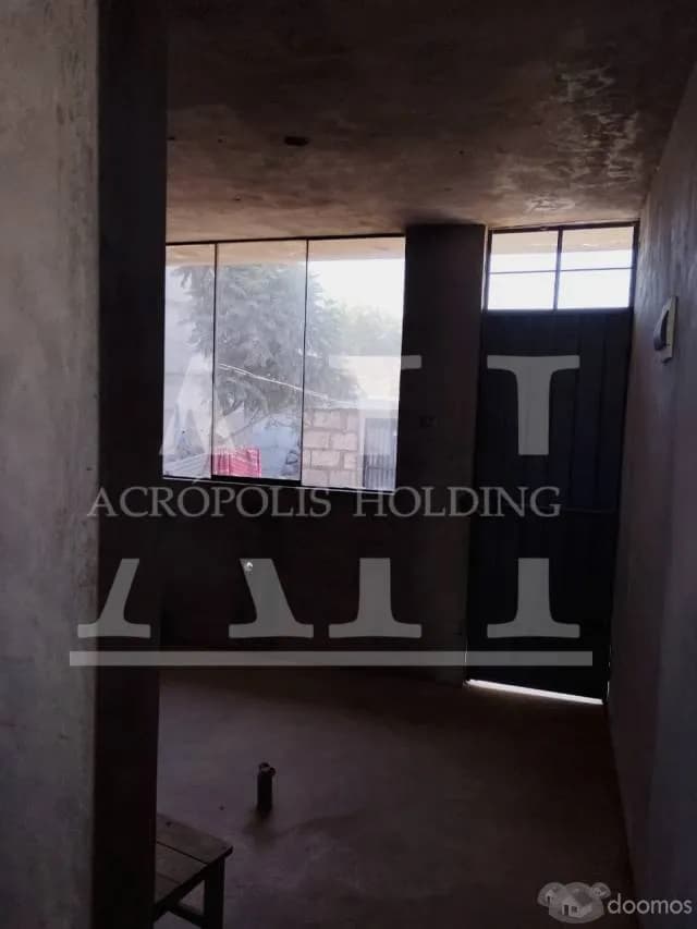 EN VENTA CASA EN CASCO ROJO A EXCELENTE PRECIO! MARIANO MELGAR — foto 1