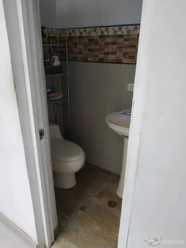 vendo casa de 1 piso con planos de 2 dptos por piso — foto 5