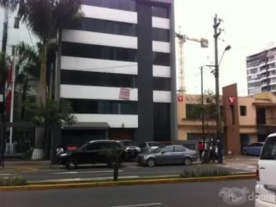 Magdalena Limite San Isidro Edificio 1200 m² Para Oficinas en Alquiler