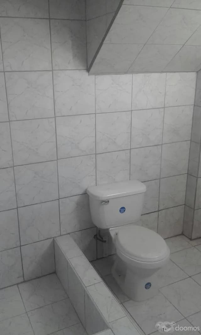 Alquilo Local comercial para oficinas o deposito — foto 6