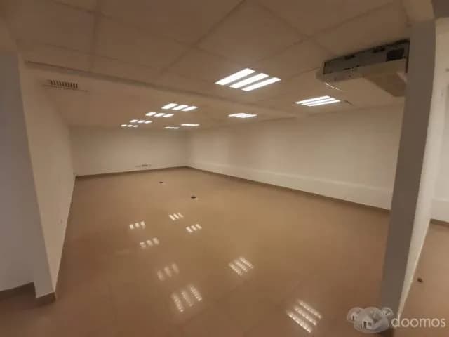 Alquiler de local comercial en San Isidro — foto 6
