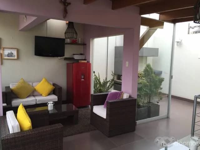 VENTA DEPARTAMENTO DÚPLEX — foto 2