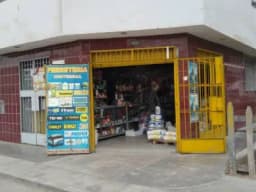 ALQUILER DE LOCAL O TRASPASO DE FERRETERÍA EN LA MISMA AVENIDA LIMA-ATE