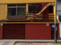 CASA A PRECIO DE TERRENO ELIO CERCADO