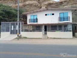 Casa frente a Playa Zorritos