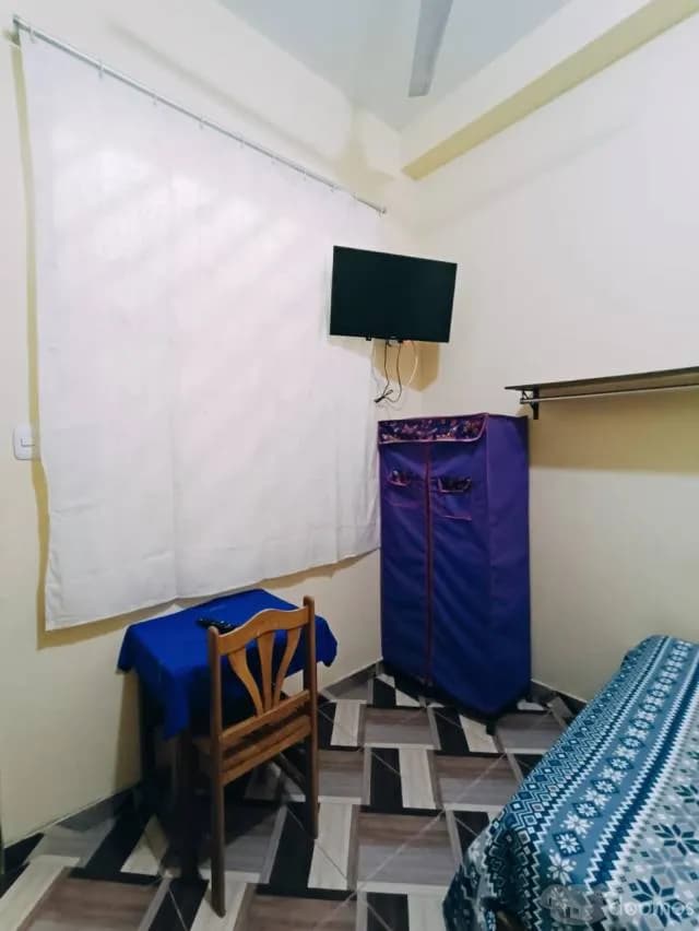 ALQUILER DE HABITACIONES AMOBLADAS — foto 6