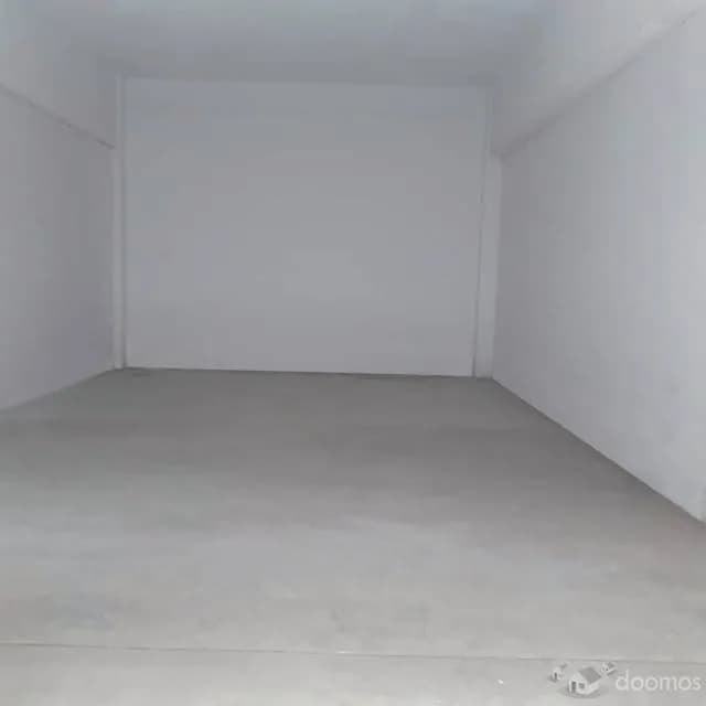 SE ALQUILA LOCAL PARA ALMACEN DE 60 M2 EN BREÑA — foto 3