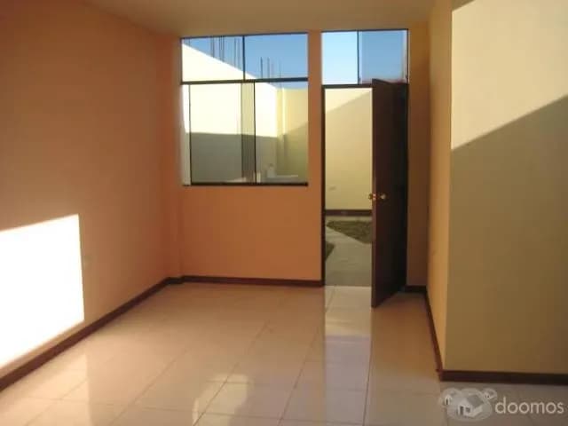 VENDO CASA "RESIDENCIAL LOS PINOS" II Etapa CHEPEN — foto 2