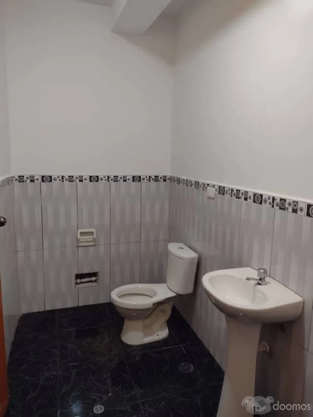 SE ALQUILA — foto 1