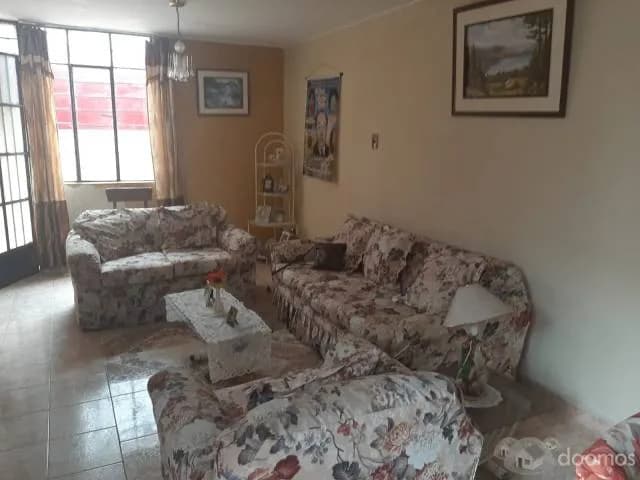 Hermosa y amplia casa con 5 departamentos — foto 4