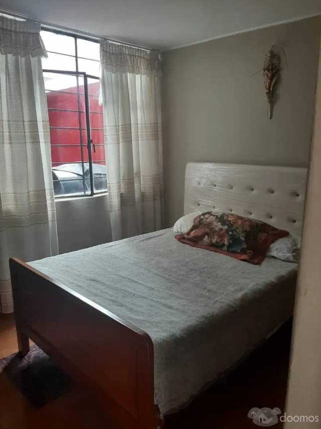 Hermosa y amplia casa con 5 departamentos — foto 8