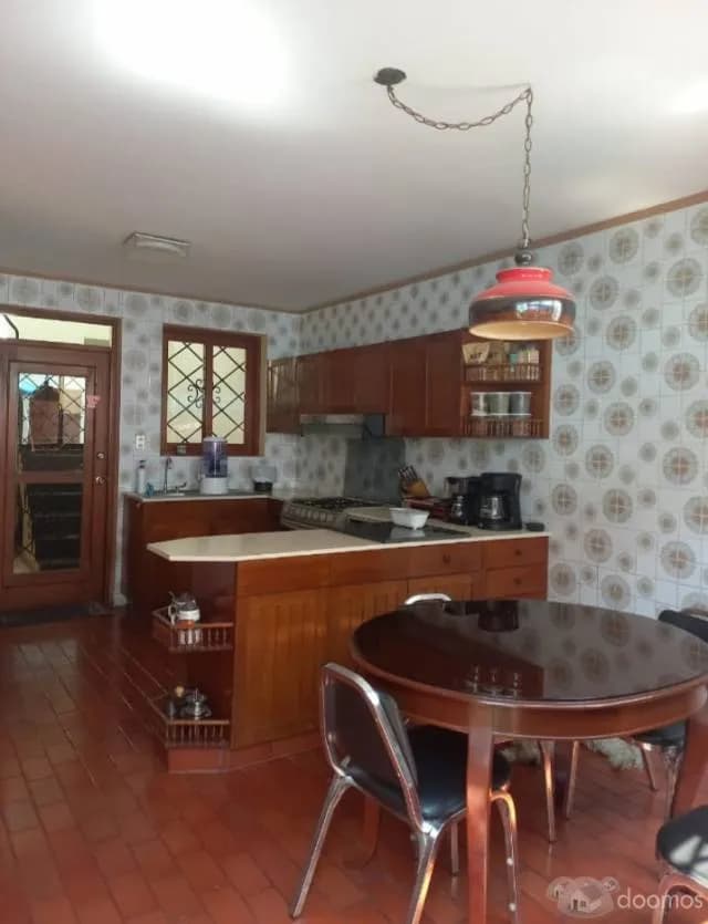 EXCELENTE CASA BIEN UBICADA — foto 1