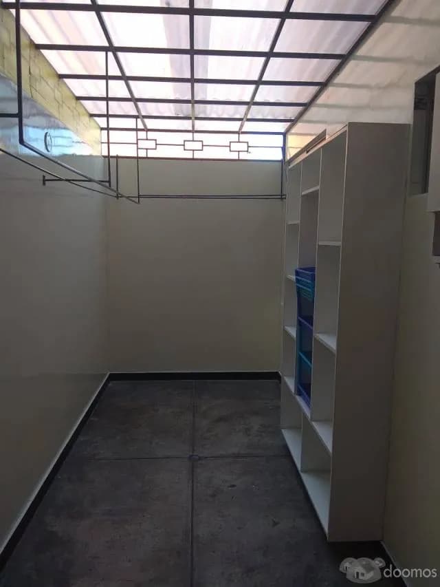 DEPARTAMENTO 1ER PISO CON PATIO Y JARDIN EXTERIOR — foto 4