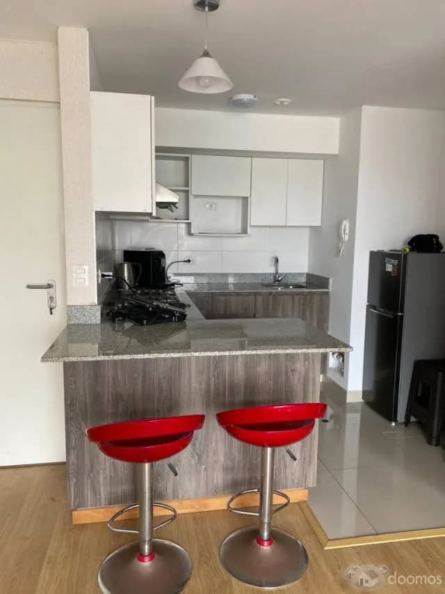 EN VENTA ACOGEDOR DEPARTAMENTO EN JESUS MARIA — foto 4