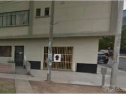 LOCAL COMERCIAL ESQUINA