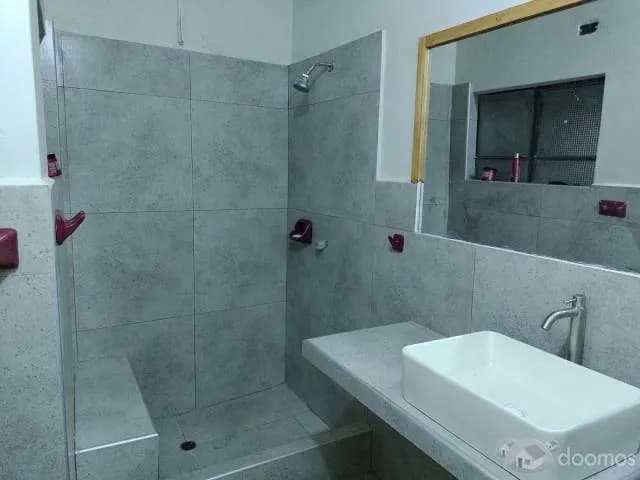 Alquilo departamento en Gamarra. — foto 2