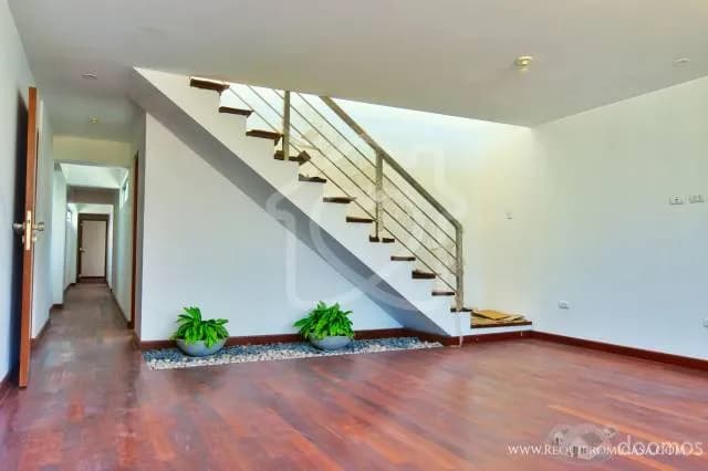 duplex en venta en surco — foto 2