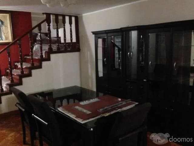ALQUILER DE CASA DE 2 PISOS - COMAS — foto 2