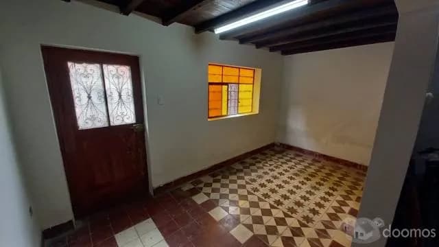 Se alquila casa cerca al malecón de chorrillos — foto 3