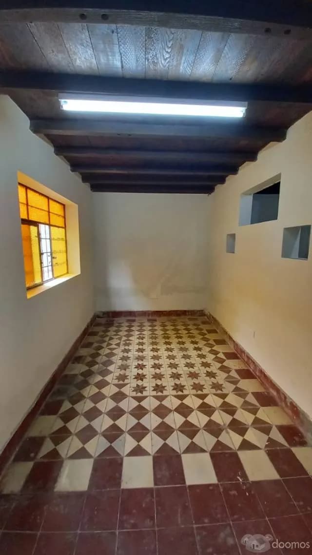 Se alquila casa cerca al malecón de chorrillos — foto 4