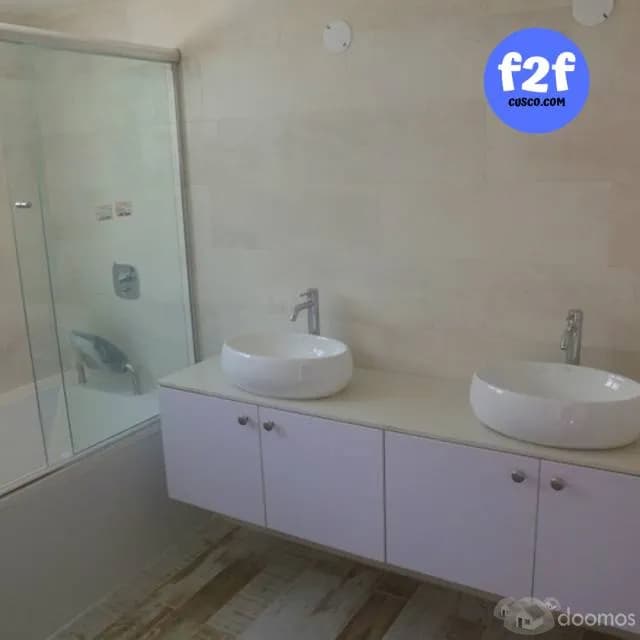 En Venta Penthouse Dúplex de LUJO en Urb. Magisterio, Cusco — foto 12