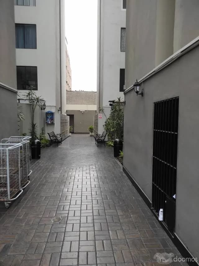 Departamento y cochera — foto 2