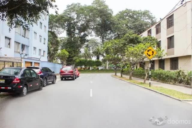 VENTA PROPIEDAD TERRENO MIRAFLORES — foto 2
