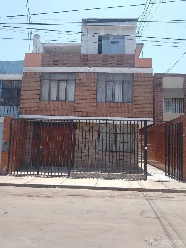 Vendo casa de dos pisos y medio de ocasion — foto 3