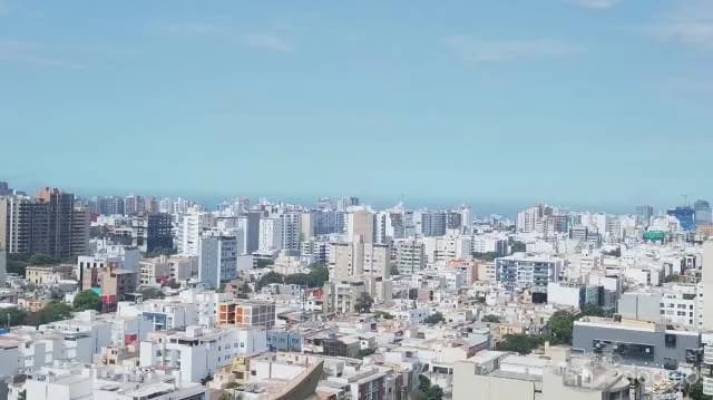 Alquilo departamento en zona centrica de LINCE — foto 1
