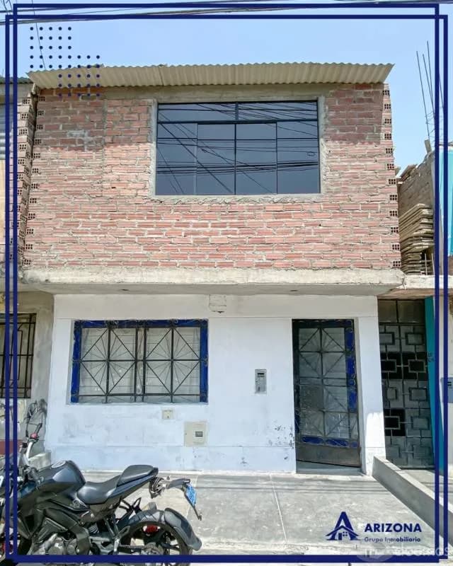 ID 00067 - CASA EN VENTA EN COMAS - 2 PISOS — foto 1