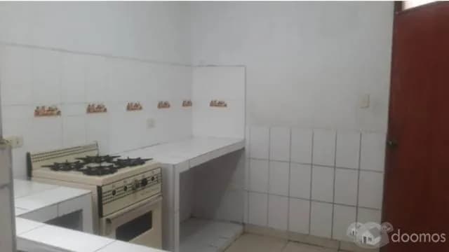 VENDO CASA MANUEL AREVALO III ETAPA — foto 4