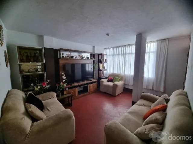 VENDO CASA MANUEL AREVALO III ETAPA — foto 5
