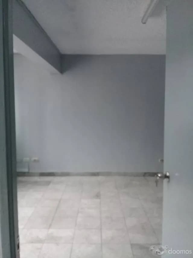 ALMACEN EN SURQUILLO — foto 7