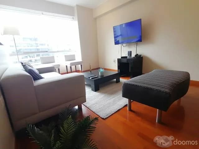 MODERNO DEPARTAMENTO AMOBLADO EN MIRAFLORES — foto 1