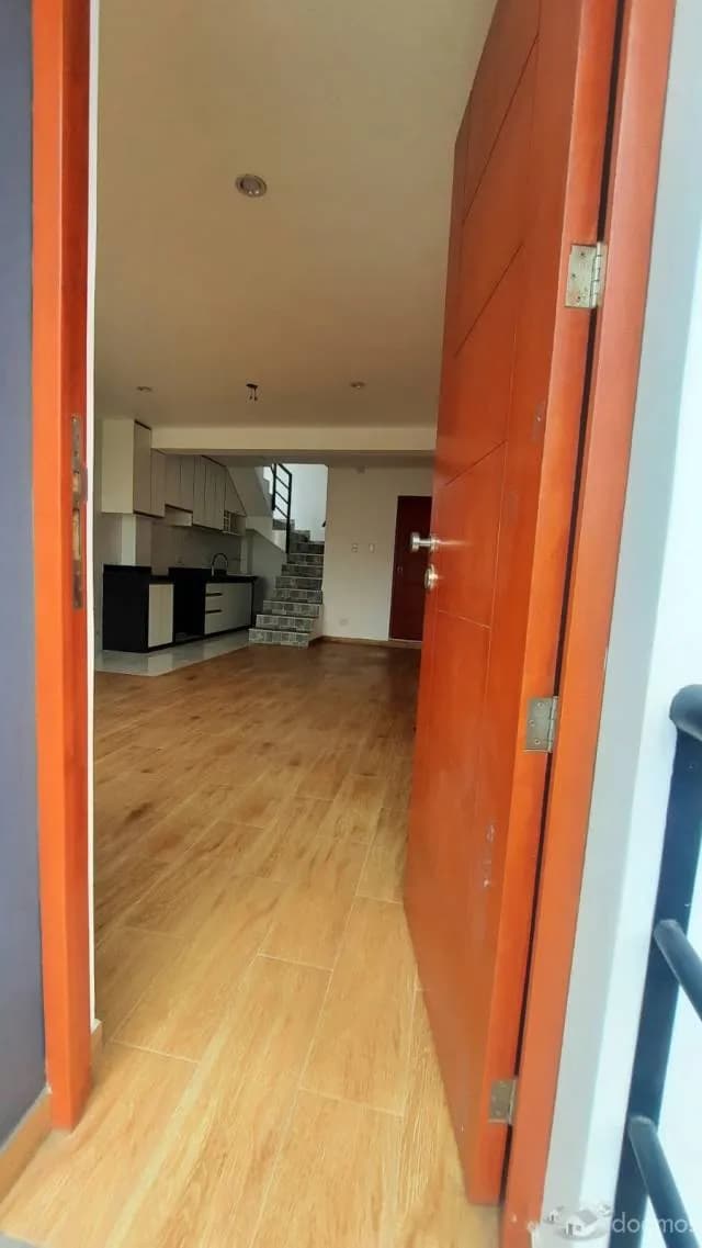??VENTA DUPLEX + DEPARTAMENTO DE ESTRENO CON AZOTEA EN EL #RIMAC. CÉNTRICO?? — foto 4