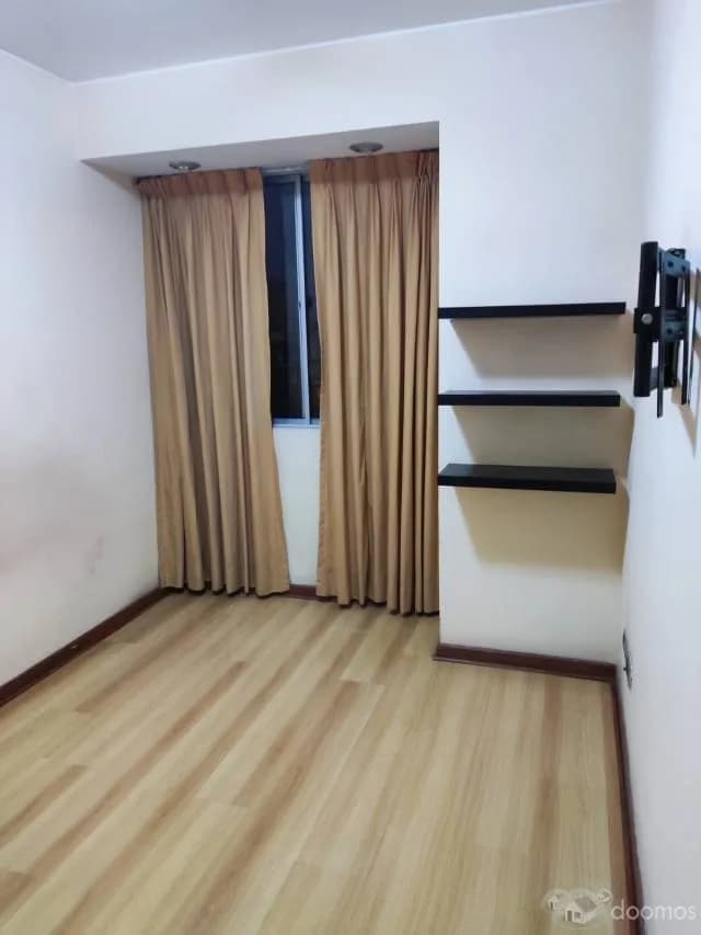 Alquiler de habitación con baño compartido — foto 2