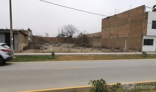 Ocasión Venta de terreno de 1000m2 en Los Suyos, Carabayllo — foto 1