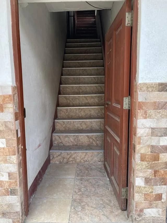 Edificio de 4 Pisos en El Centro Historico de Chachapoyas — foto 4