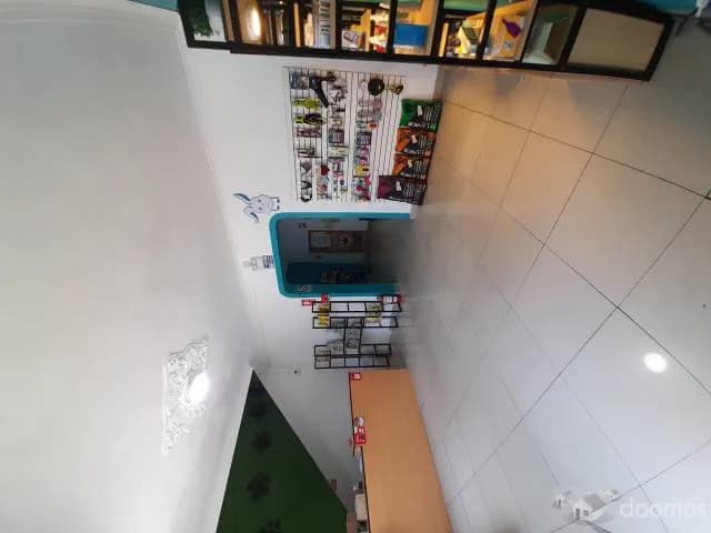 Se alquila Local Comercial San Isidro — foto 2