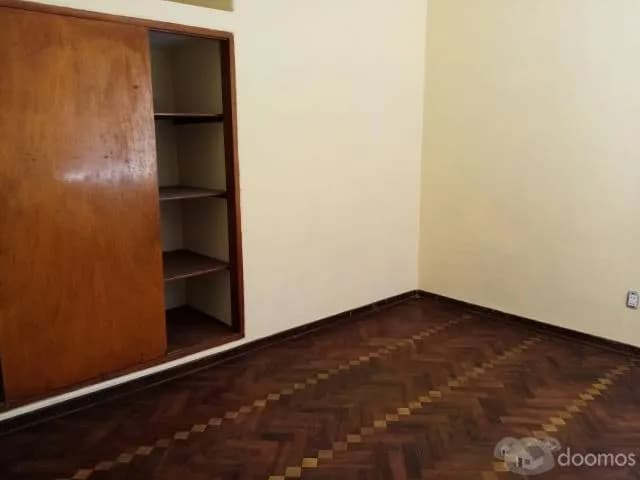 Casa en Avenida principal, cerca a la UNT — foto 6