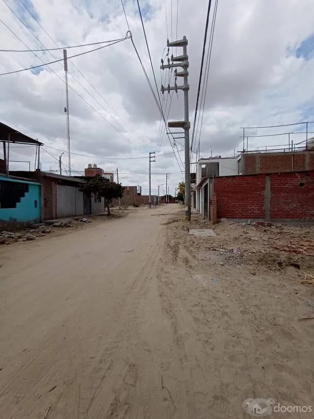 Terreno en esquina — foto 1