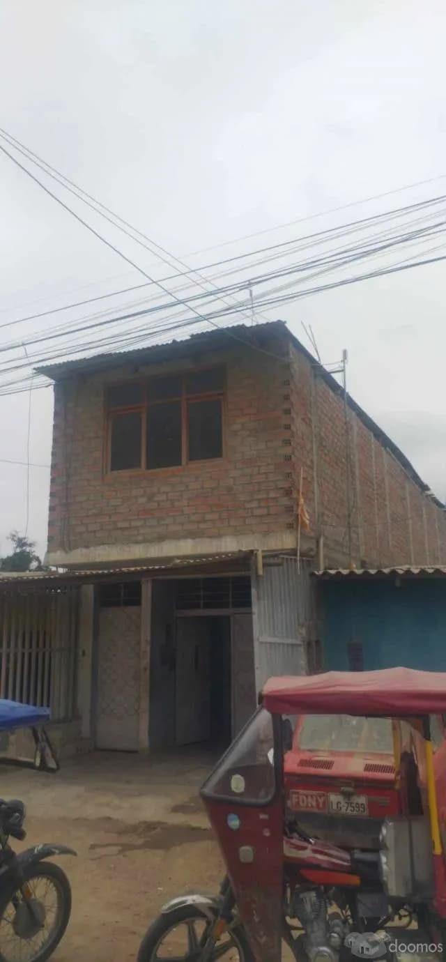 VENDO CASA DE DOS PISOS IDEAL PARA HOSPEDAJE — foto 3