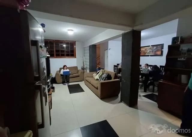 CASA EN SAN JUAN DE LURIGANCHO — foto 4