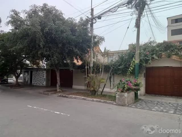 Vendo casa para proyecto de edificación - Surquillo — foto 4